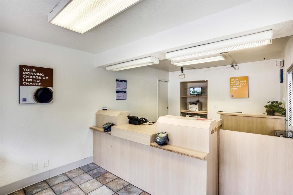 Park Inn By Radisson, Lakewood Esterno foto