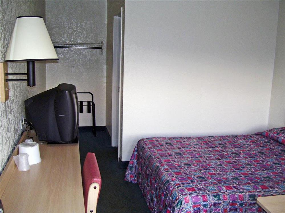 Park Inn By Radisson, Lakewood Amenities foto